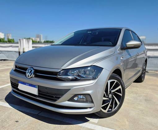 VOLKSWAGEN VIRTUS 1.0 200 TSI HIGHLINE AUTOMÁTICO